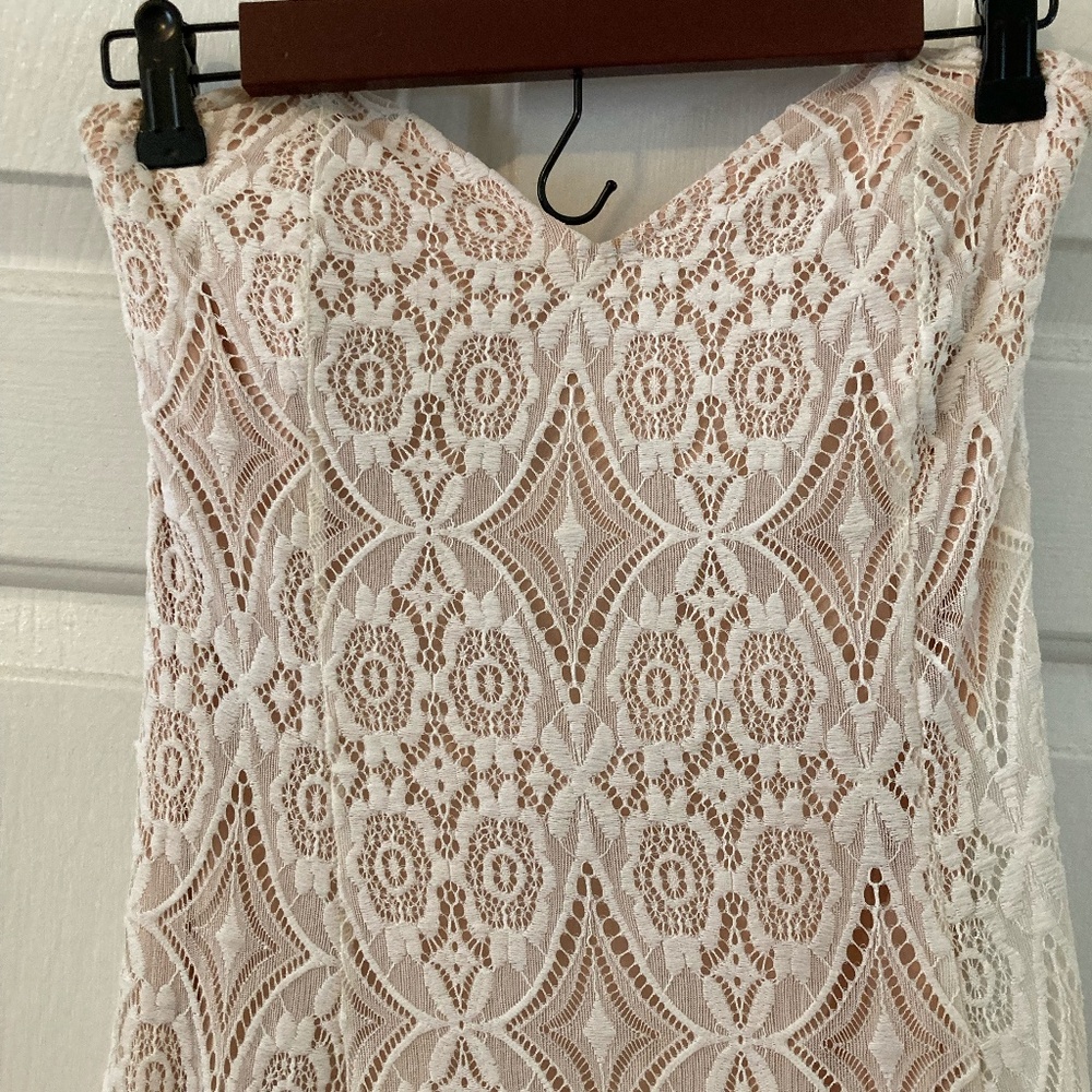 Mermaid lace sweetheart strapless dress